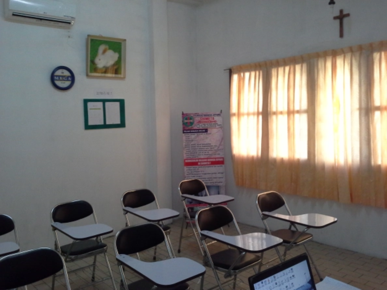 Foto B - Ruang Belajar Mentor TOEFL